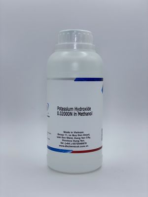 Potassium Hydroxide 0.02000N in Methanol